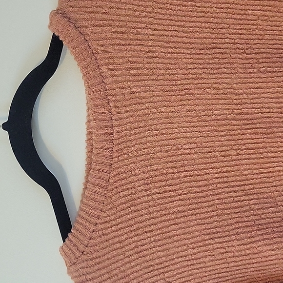 Zara Soft Feel Textured Top - Size Large - Picture 2 of 7